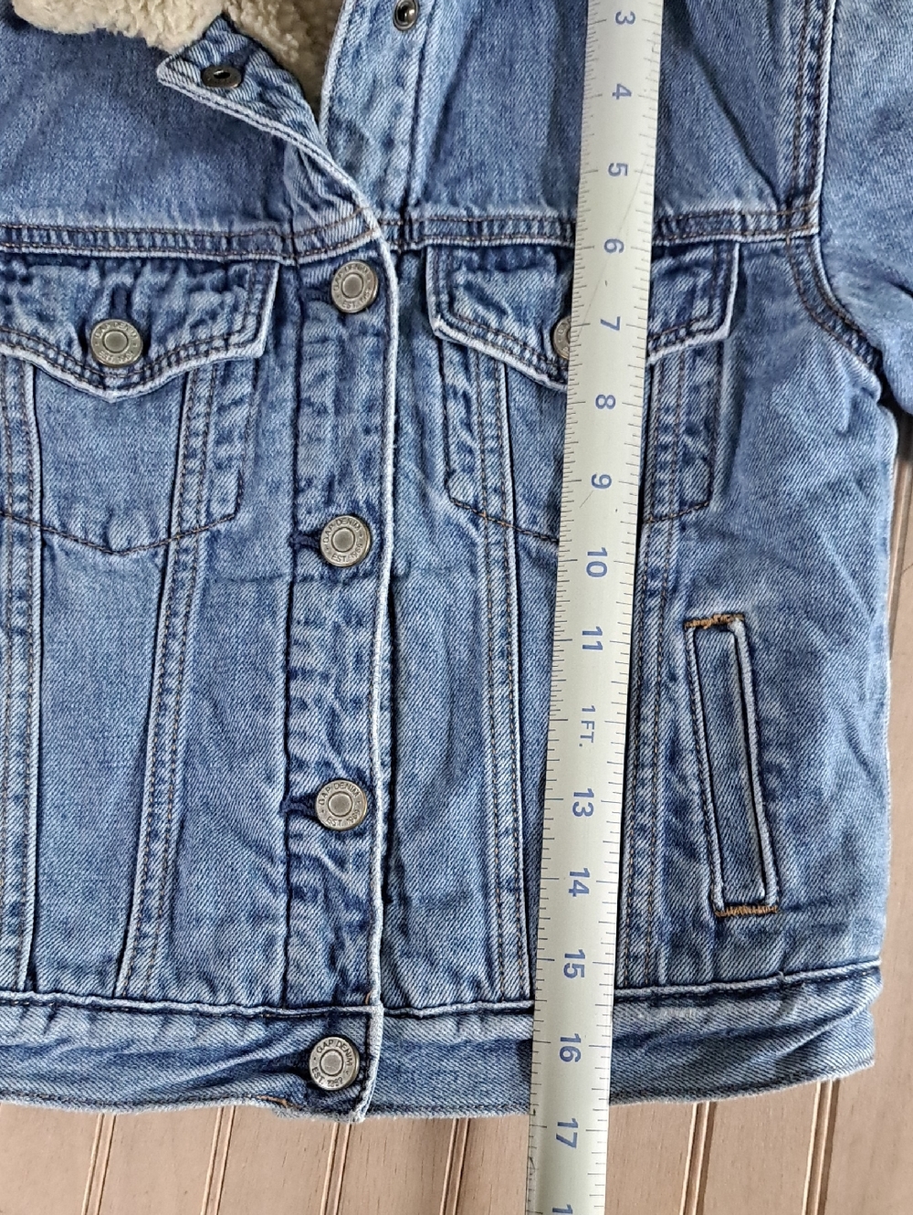 GAP Denim Jacket with Cream Sherpa Collar - Picture 9 of 10